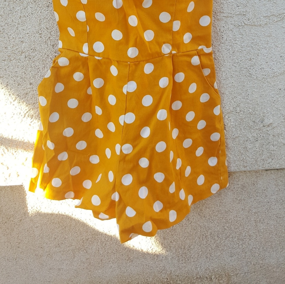 Romper - Picture 3 of 4